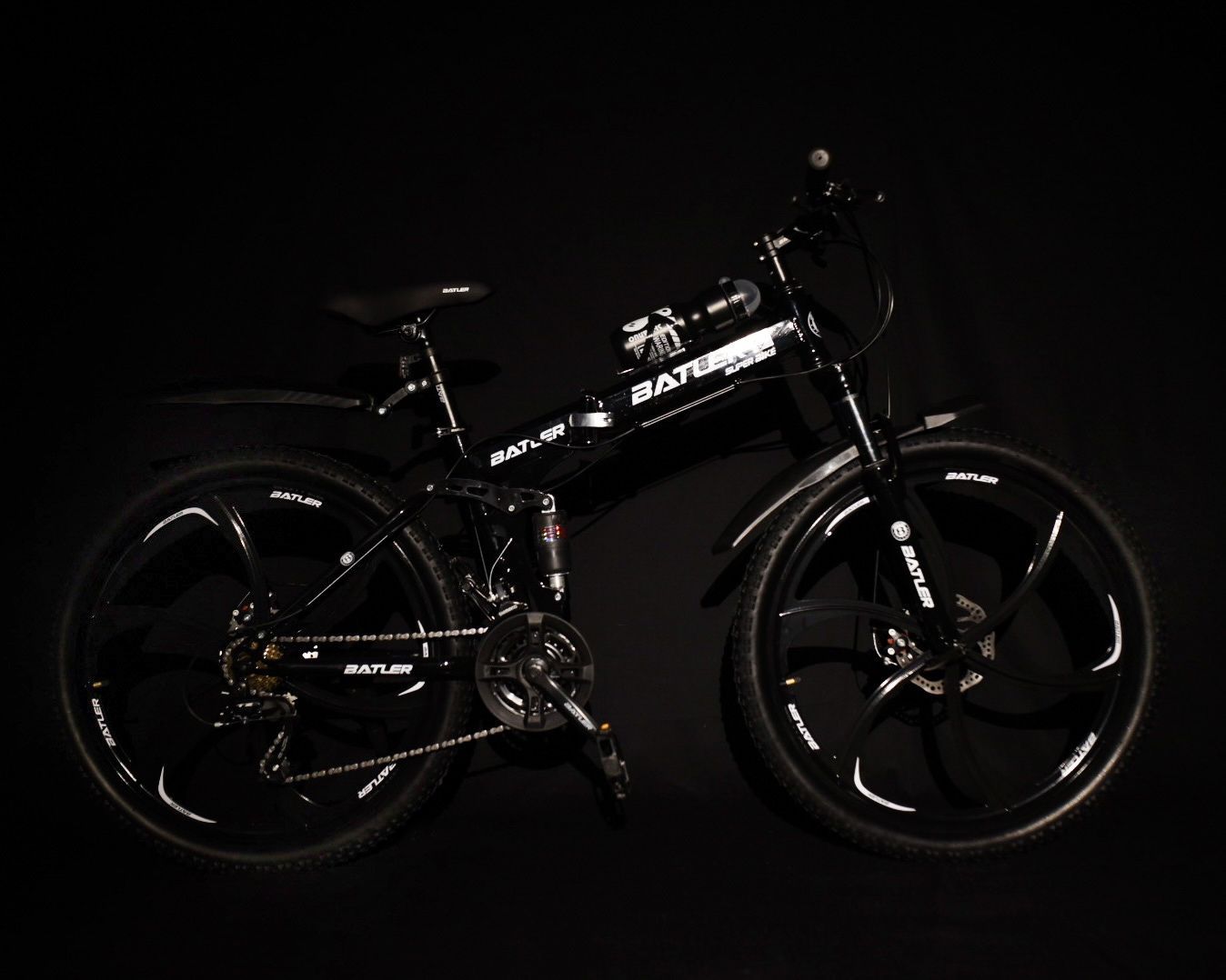 Велосипед на литых дисках Black